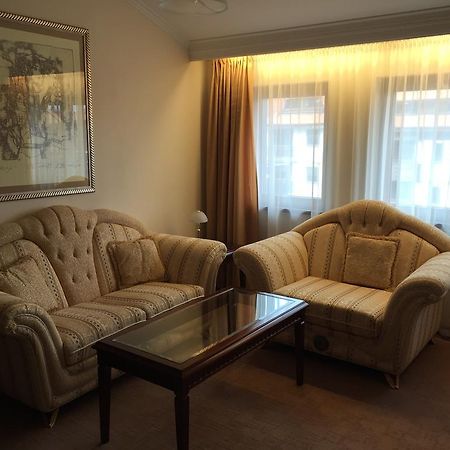 Downtown Alexander Services Apartments Bansko Bagian luar foto