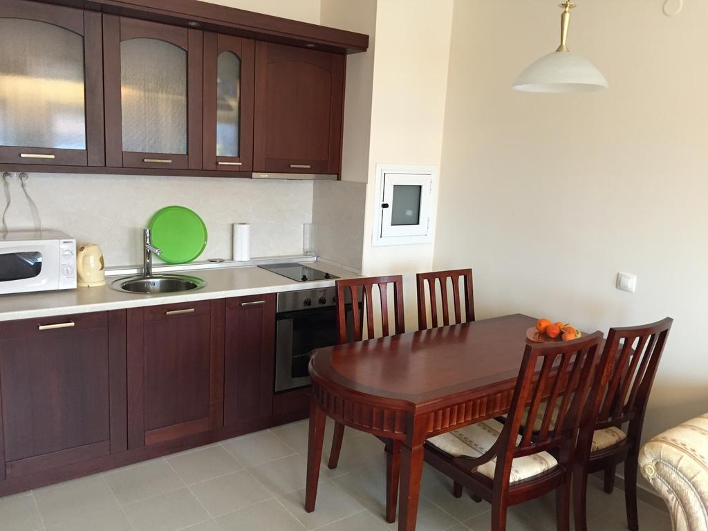 Downtown Alexander Services Apartments Bansko Bagian luar foto